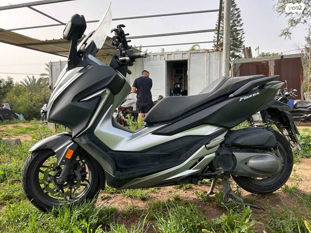 מודעת רכב הונדה פורזה NSS300