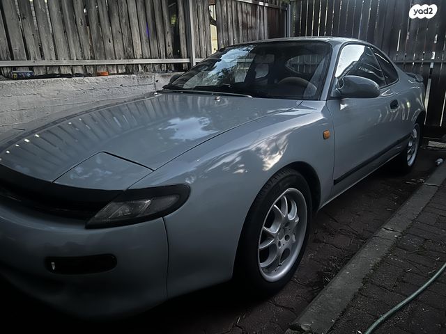 מודעת רכב טויוטה