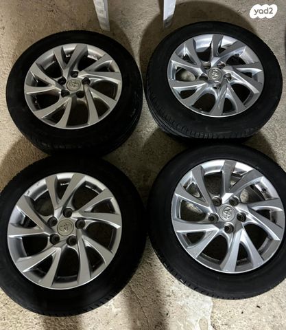 feedItemObj.data.row_1