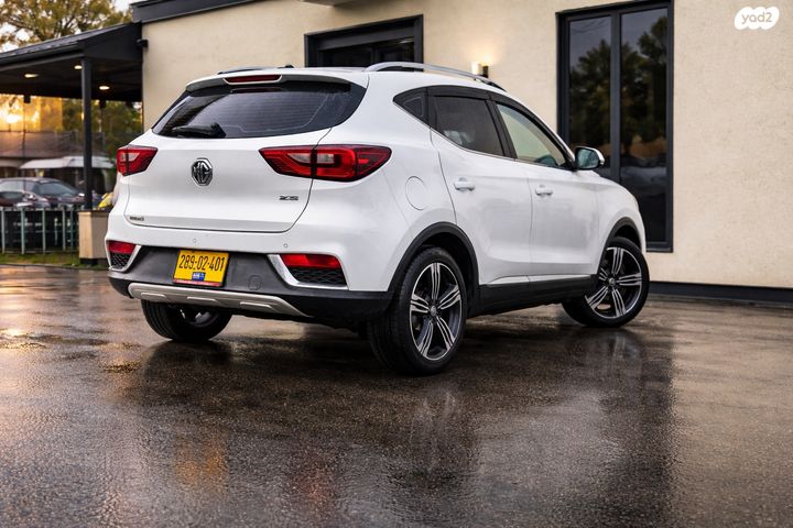 מודעת רכב אם ג'י ZS 1