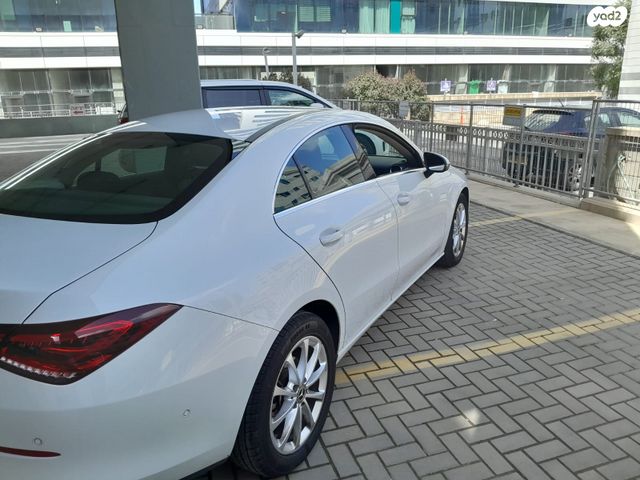 מודעת רכב מרצדס-בנץ CLA 2