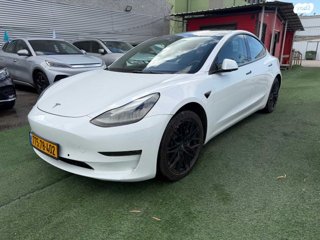 מודעת רכב טסלה מודל 3