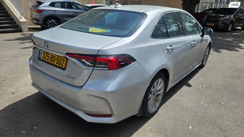 מודעת רכב טויוטה קורולה 2