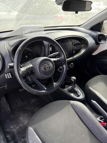 מודעת רכב טויוטה אייגו X 2