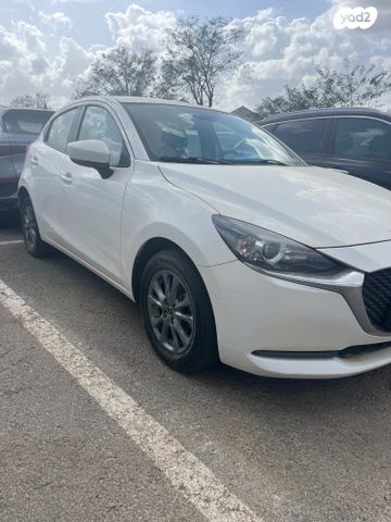 מודעת רכב מאזדה 2