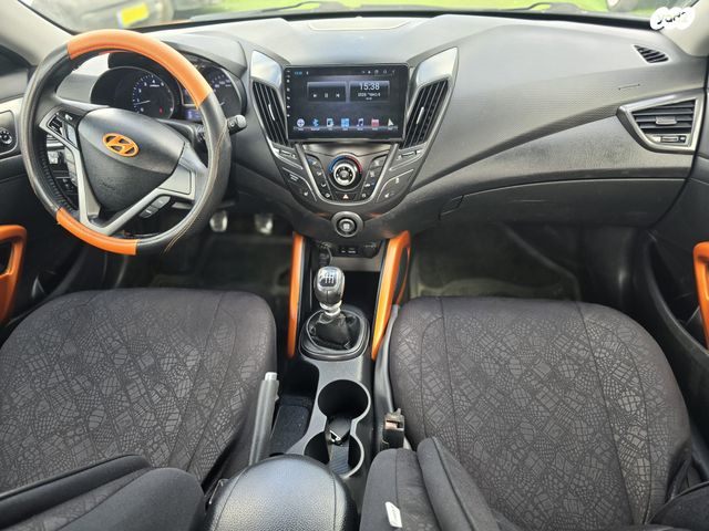 מודעת רכב יונדאי ולוסטר 2