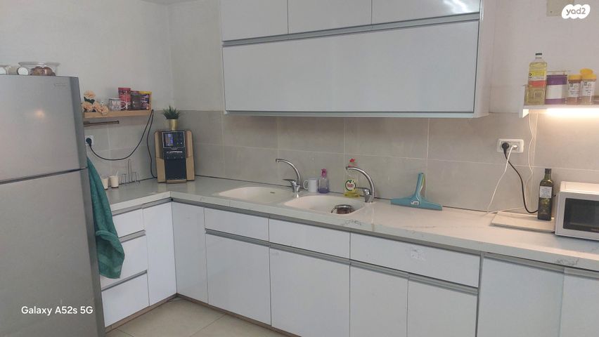 שלמה בן יוסף 320