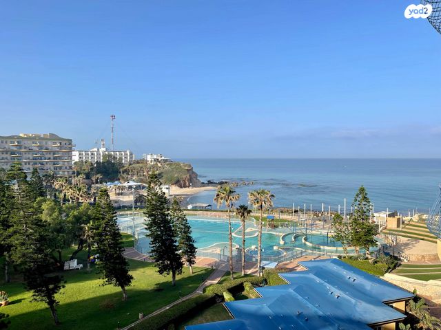 שדרות מנחם בגין 1