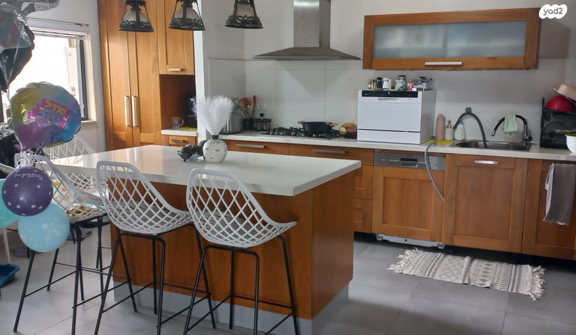 רחבת אילן 16