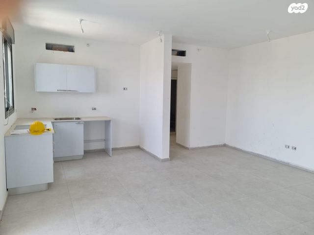 דרך זאב ז'בוטינסקי 8