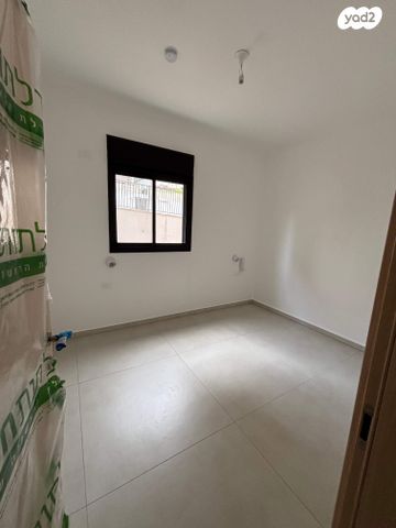 מבצע עובדה  1