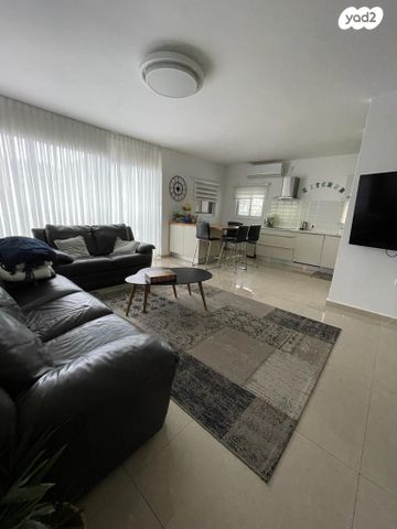 אריה בן אליעזר 12