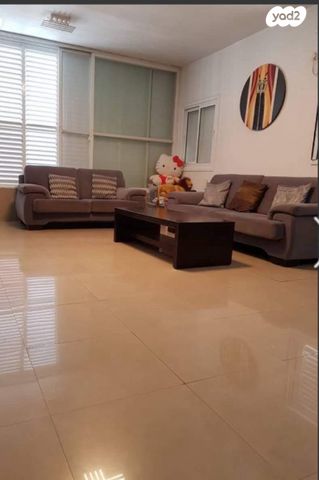 ארלוזורוב 5