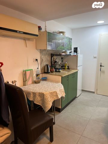 דרך ההגנה 77