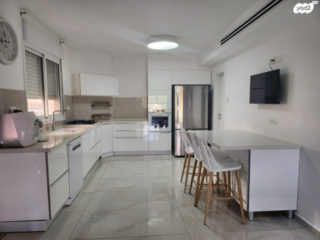 מודעת נכס, אהוד מנור, קרית אילון, חולון