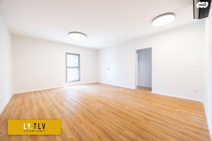 אהבת ציון 23