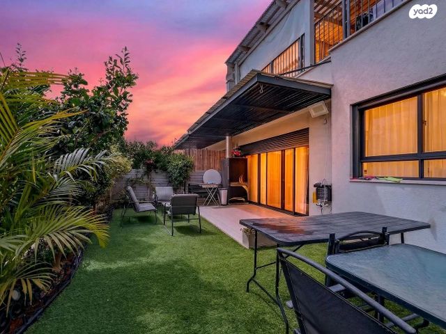 בית פרטי/ קוטג', אור ים, אור עקיבא