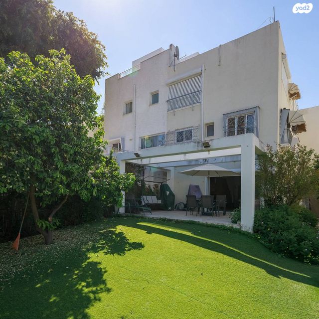 מודעת נכס, החרמון, ראשון לציון