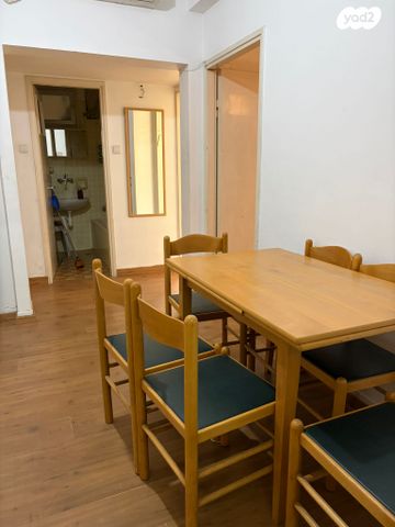 מודעת נכס, גולומב, ארלוזורוב, גבעתיים