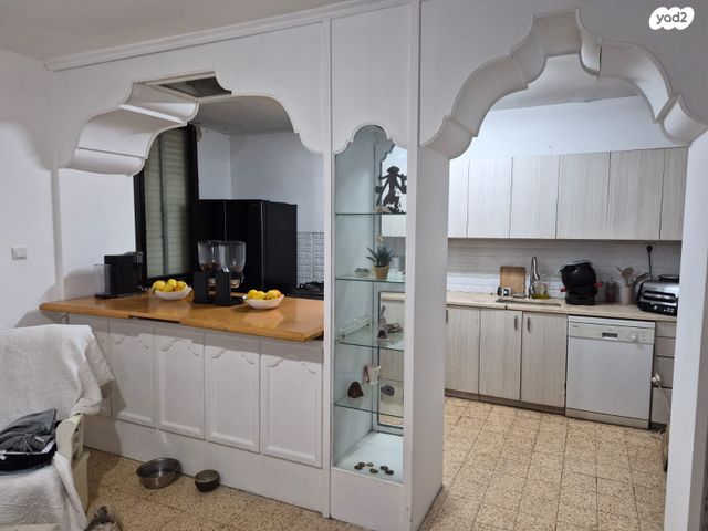 דירה, מרכז, הרצליה