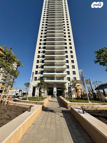 דירה, נוף הטיילת, נתניה