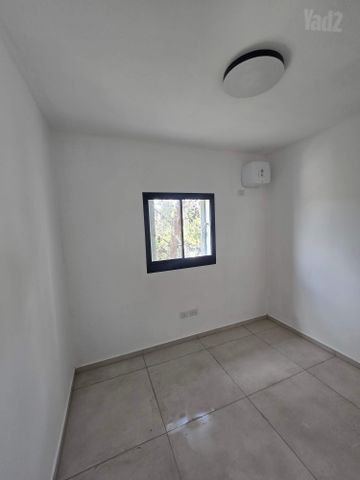 דירה להשכרה בירושלים (תיווך) — 2