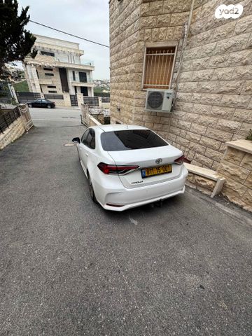 מודעת רכב טויוטה קורולה