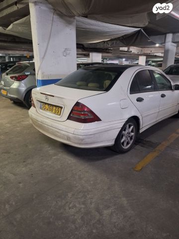 מודעת רכב מרצדס-בנץ C-class
