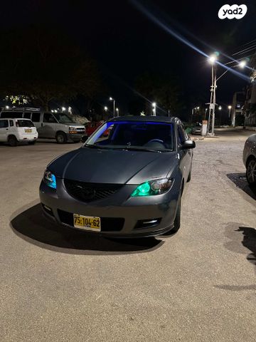 מודעת רכב מאזדה 3