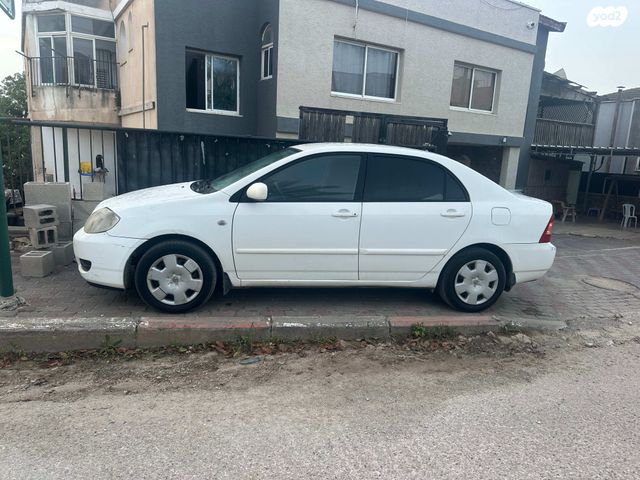 מודעת רכב טויוטה קורולה