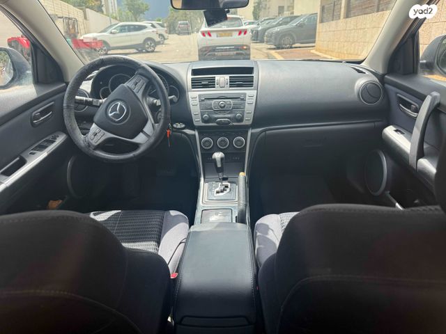 מודעת רכב מאזדה 6