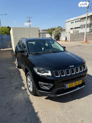 מודעת רכב ג'יפ קומפאס