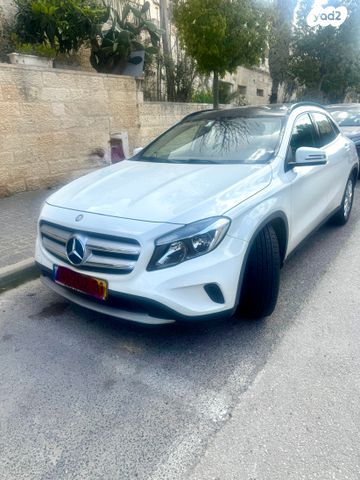 מודעת רכב מרצדס-בנץ GLA