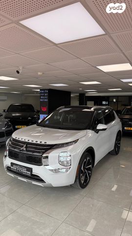 מודעת רכב מיצובישי אאוטלנדר 2