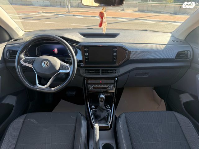 מודעת רכב פולקסווגן T-קרוס 1