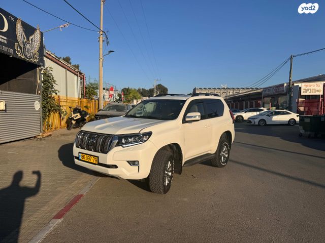 מודעת רכב טויוטה לנד קרוזר