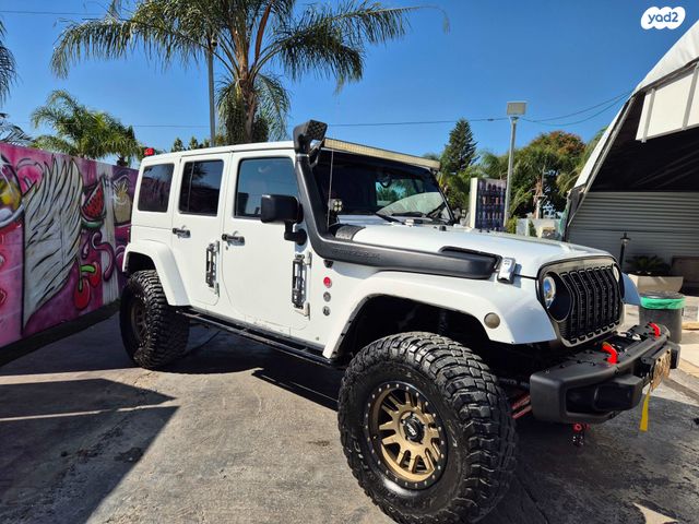 מודעת רכב ג'יפ רנגלר