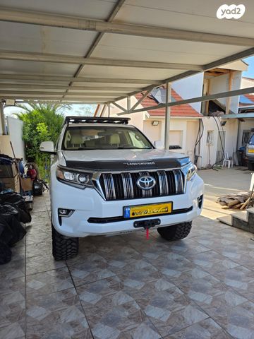 מודעת רכב טויוטה לנד קרוזר