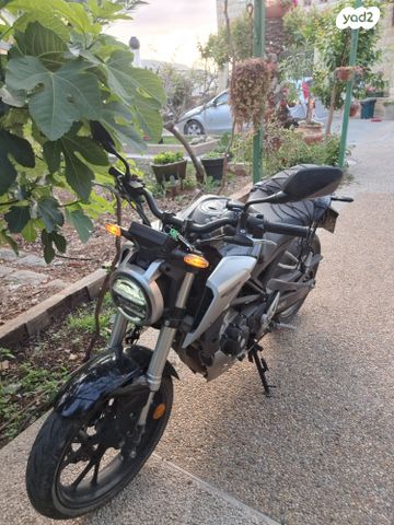 מודעת רכב הונדה CB125R