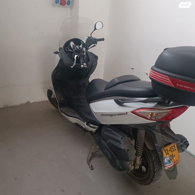 מודעת רכב סאן יאנג ג'וי-מקס 250 XI