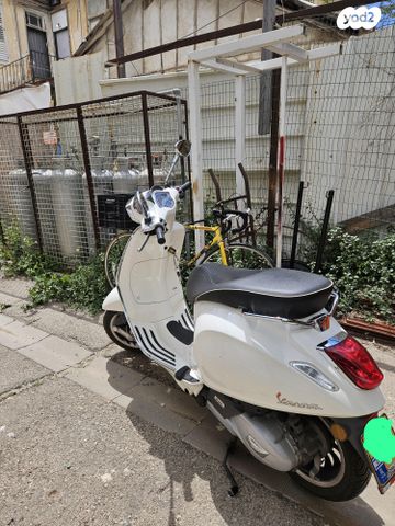 מודעת רכב פיאג'ו וספה ספרינט 125