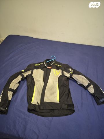 feedItemObj.data.row_1