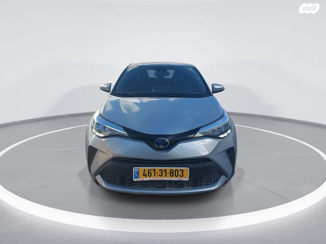 מודעת רכב טויוטה C-HR 2