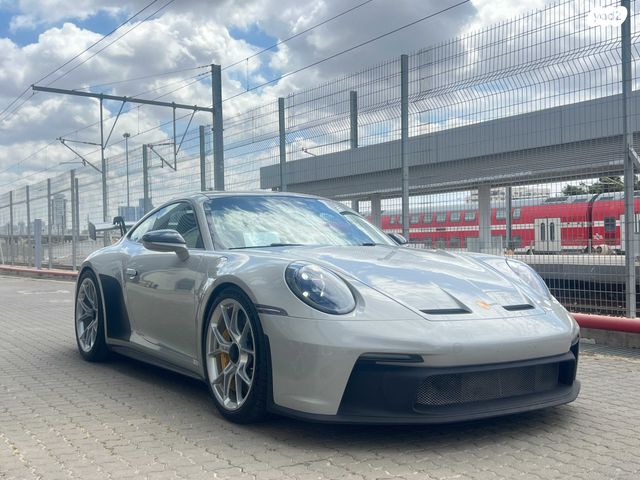 מודעת רכב פורשה 911