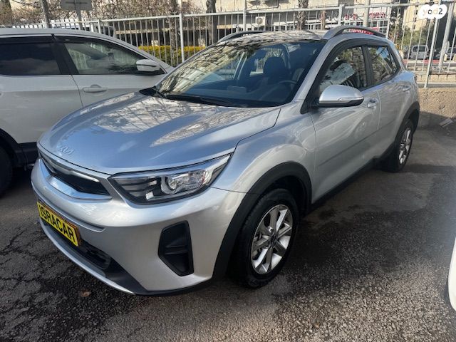 מודעת רכב קיה סטוניק