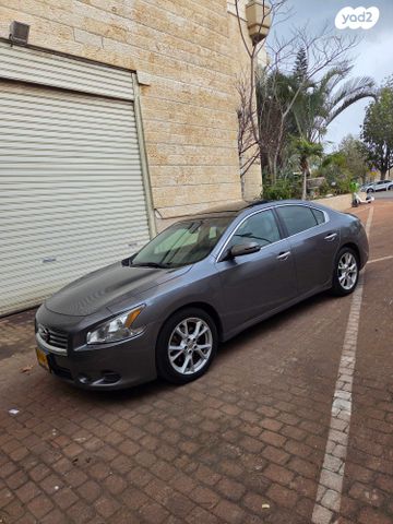 מודעת רכב ניסאן מקסימה