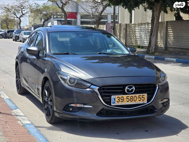 מודעת רכב מאזדה 3