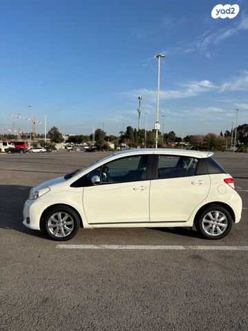 מודעת רכב טויוטה יאריס