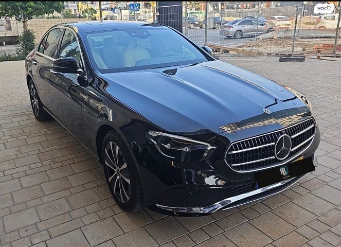 מודעת רכב מרצדס-בנץ E-class