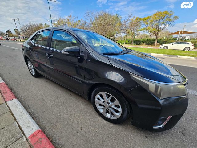 מודעת רכב טויוטה קורולה